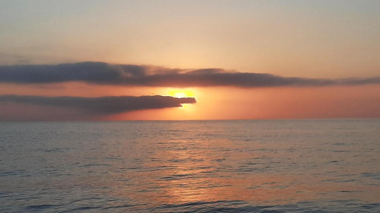 Adosadito Playa Oliva Buitenkant foto